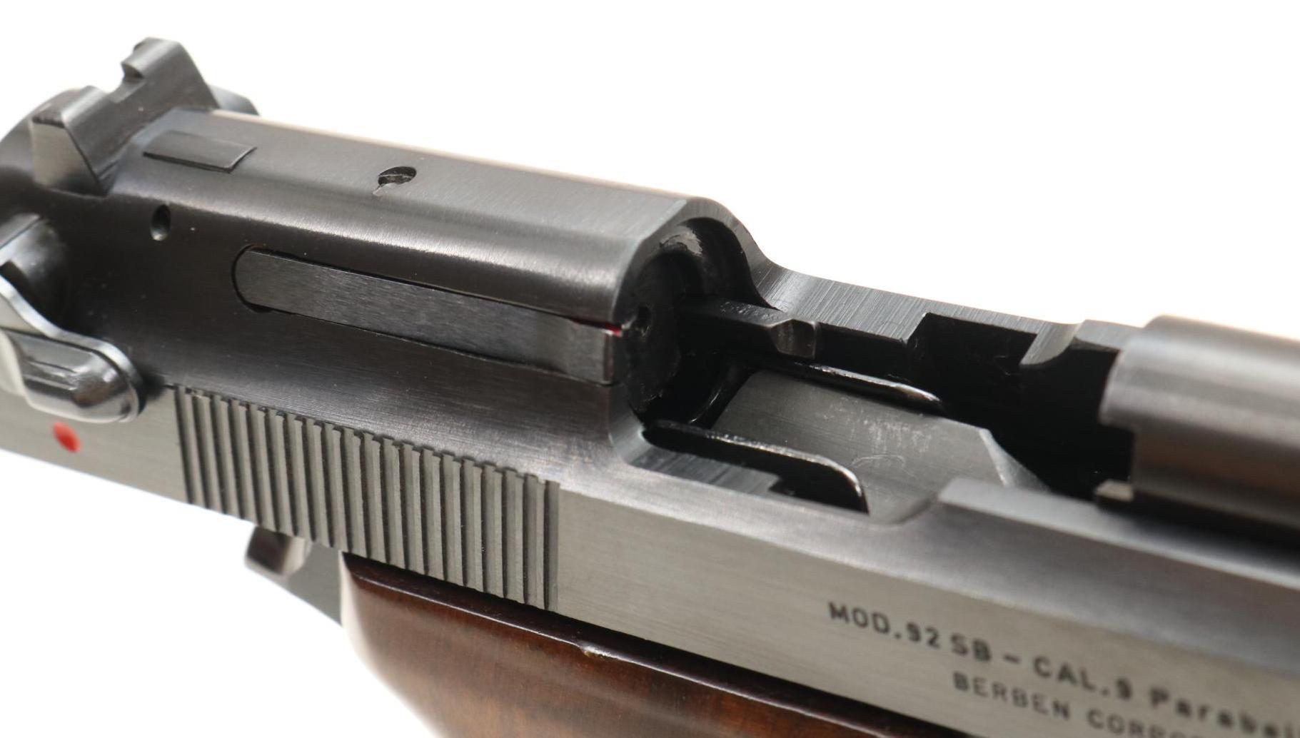 Beretta 92SB Semi Automatic Pistol