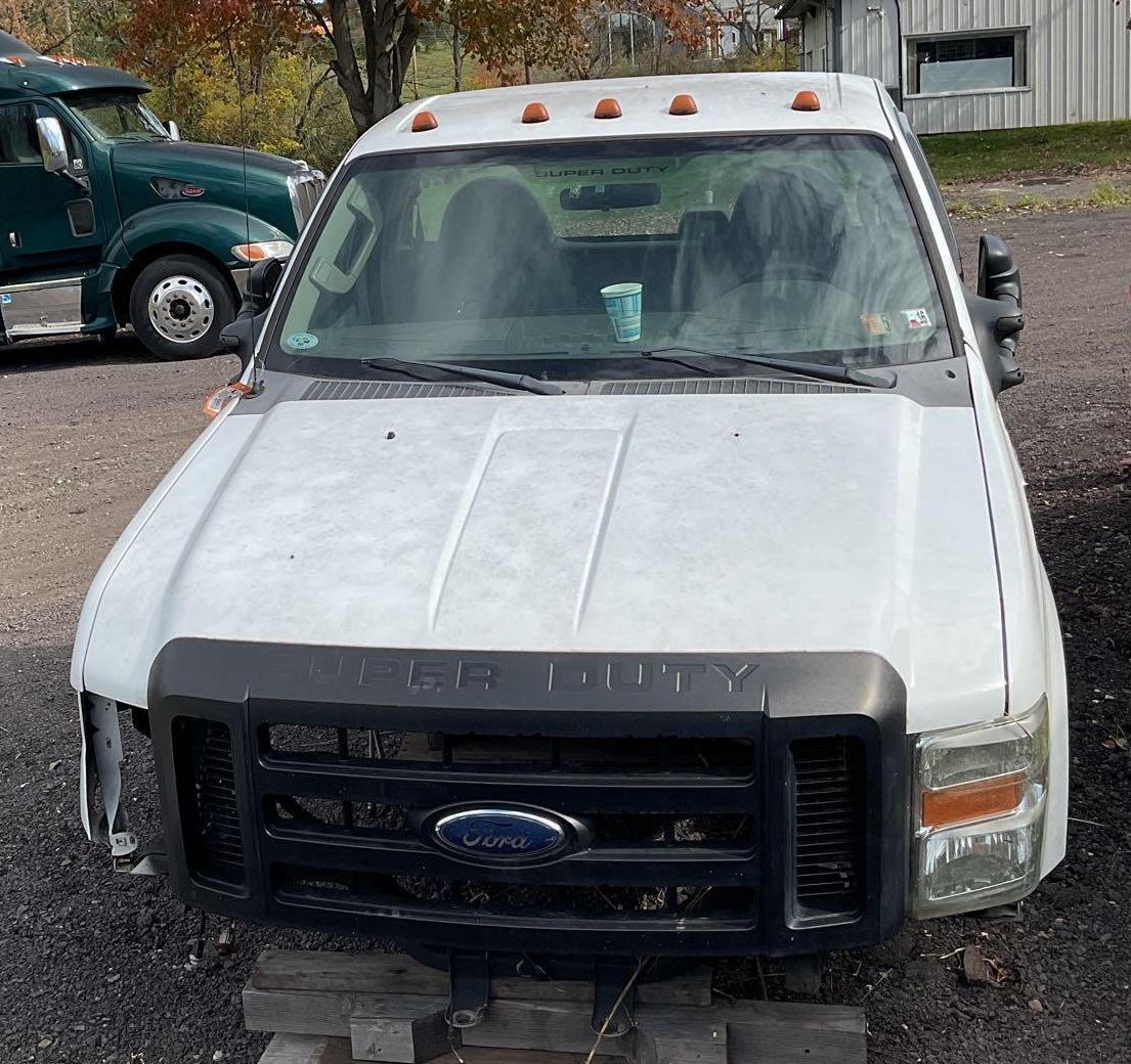 Ford F350 Complete front clip