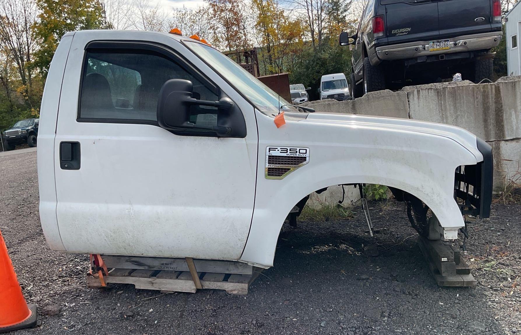 Ford F350 Complete front clip