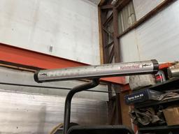 Hunter Roadforce Tire Balancer