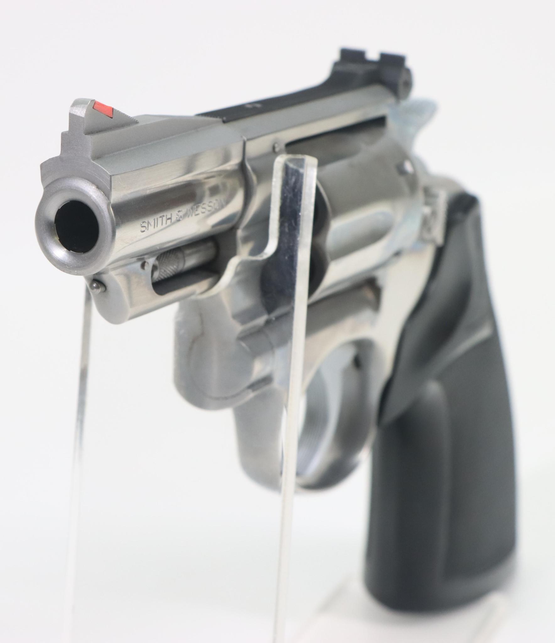 Smith & Wesson 66 Double Action Revolver