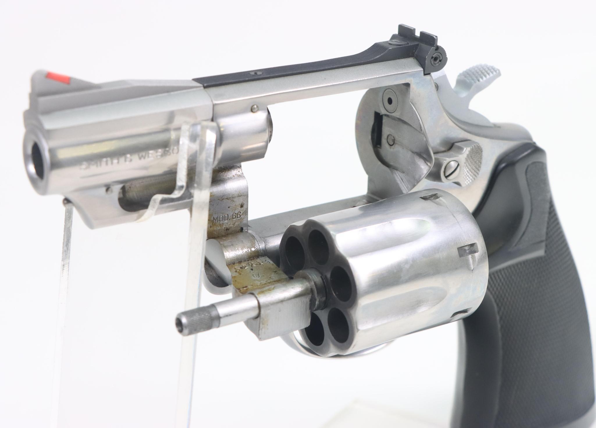 Smith & Wesson 66 Double Action Revolver