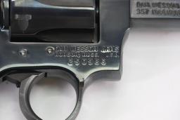 Dan Wesson 15-2VH6 Double Action Revolver