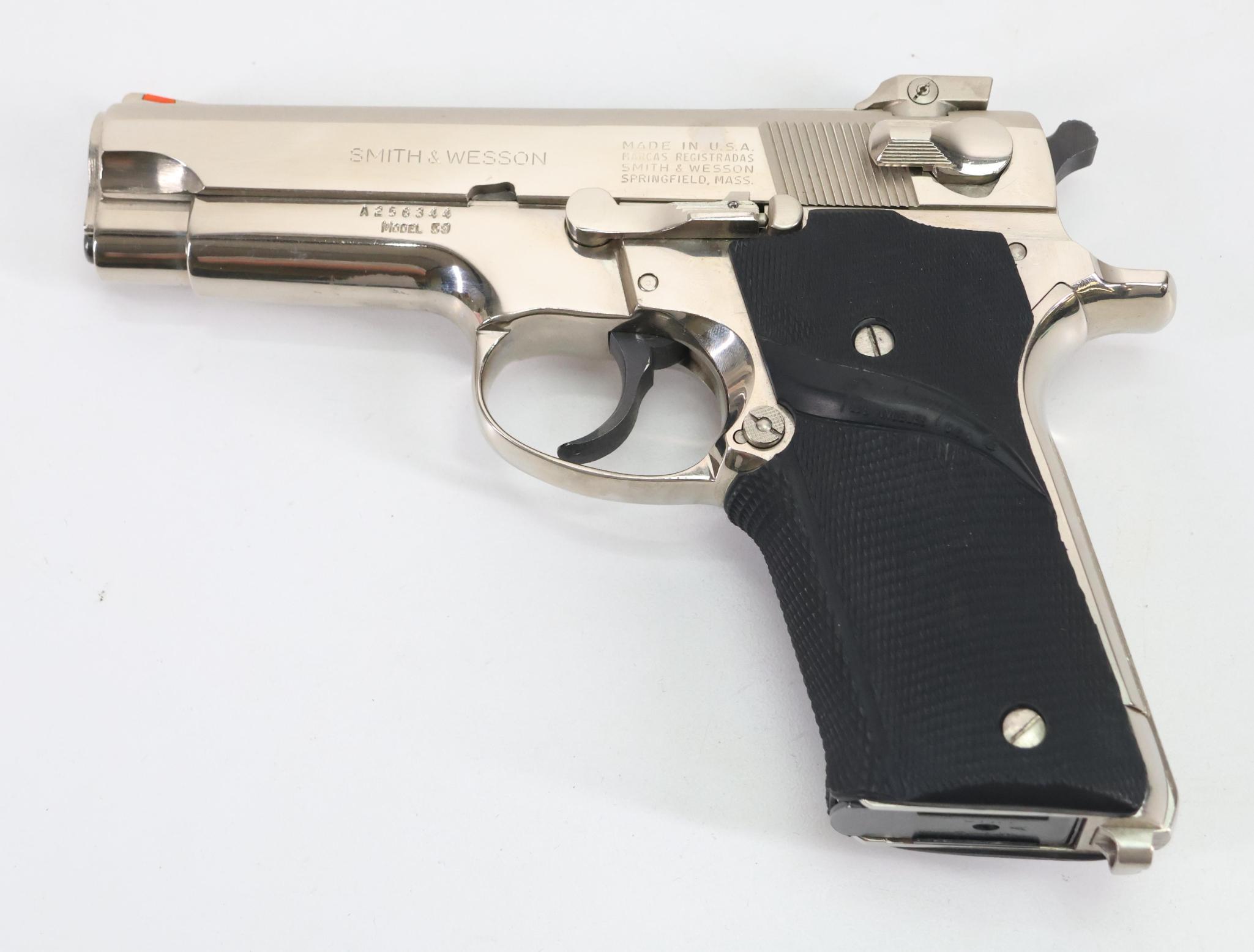 Smith & Wesson 59 Semi Automatic Pistol