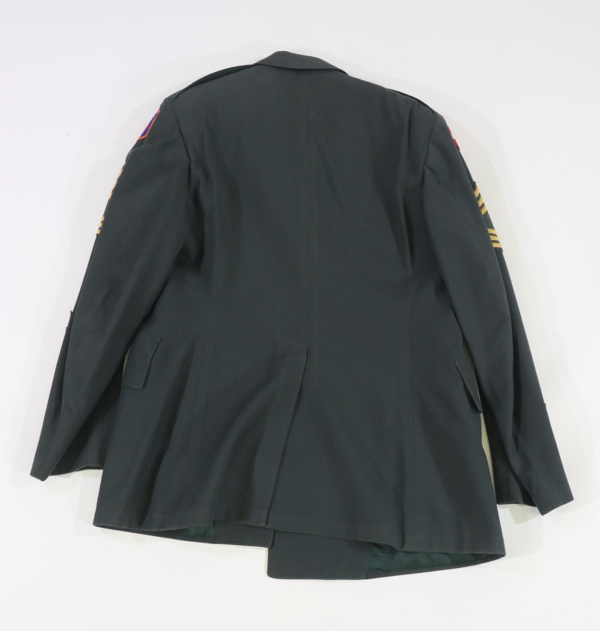 US Army Uniform Master Sergent