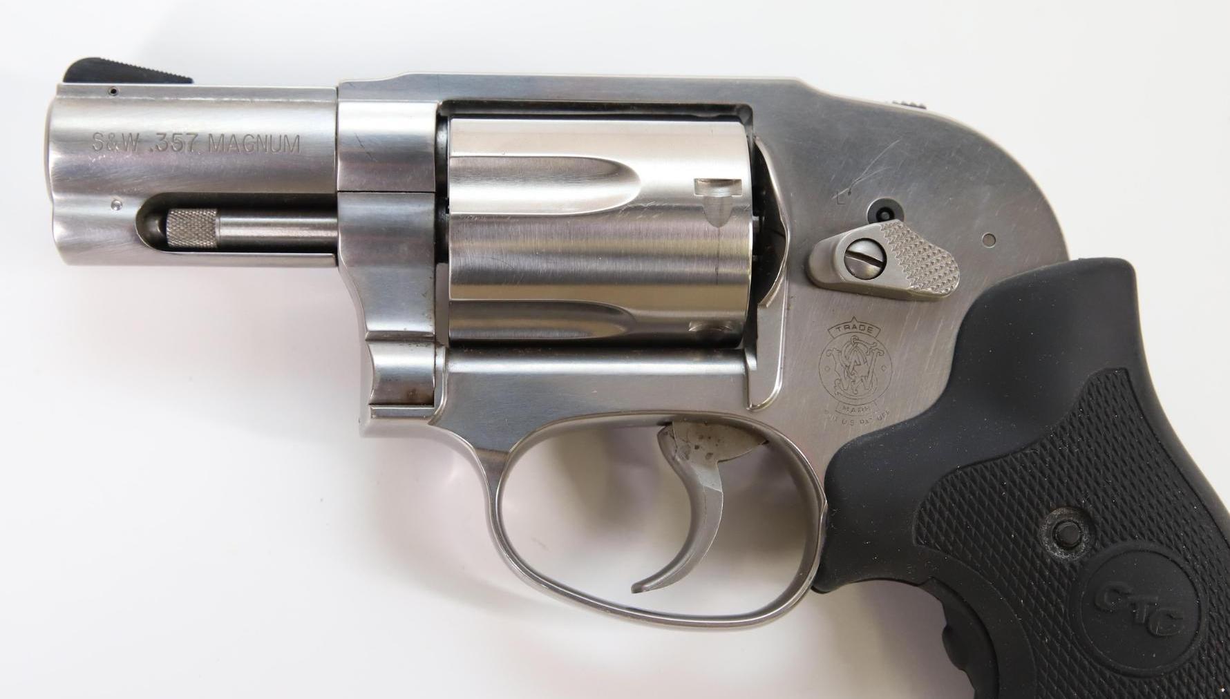 Smith & Wesson 649-5 Double Action Revolver
