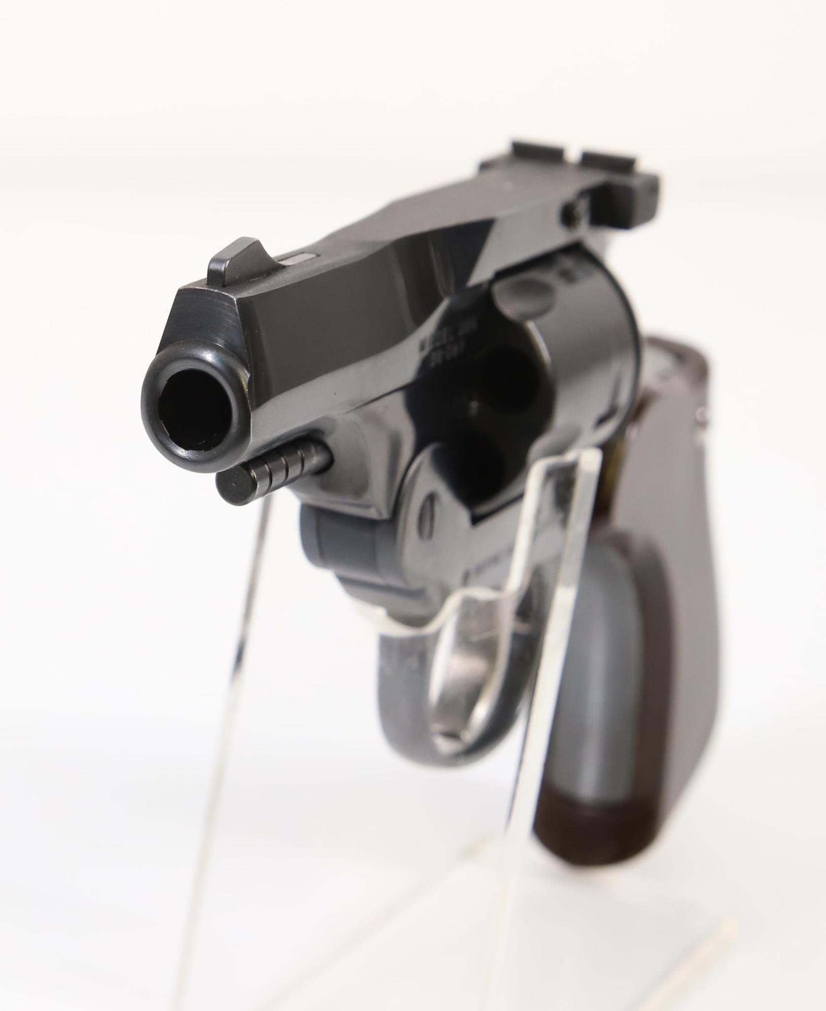 H&R Inc 925 Double Action Revolver