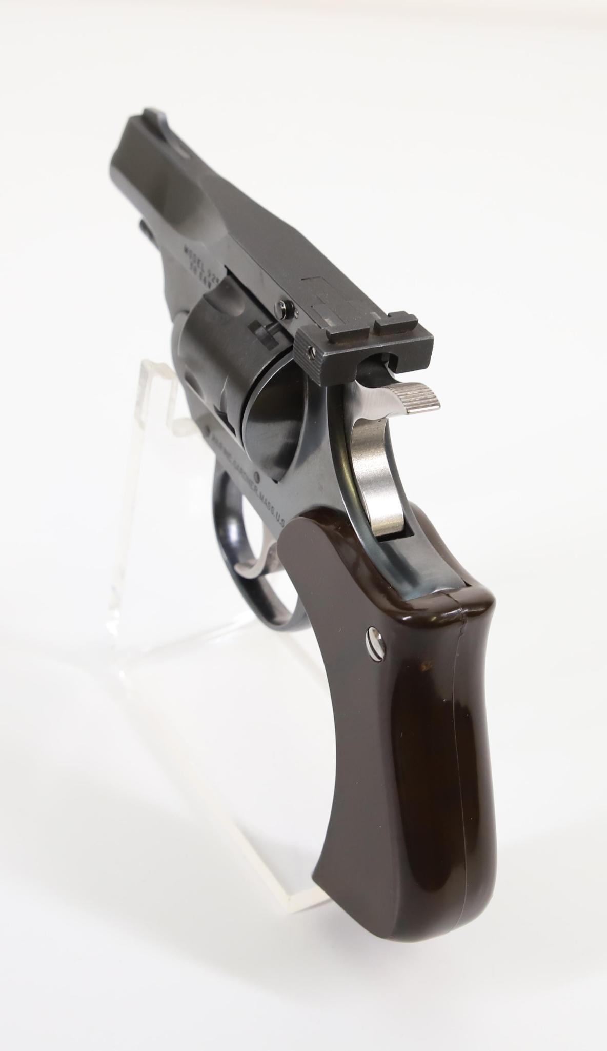 H&R Inc 925 Double Action Revolver