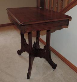 Gorgeous circa 1910 antique table in excellent condition.