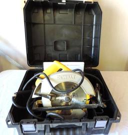 DeWalt DW369 circular saw with case.