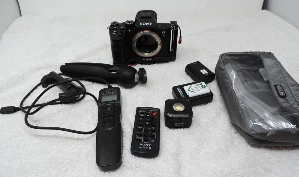 Sony Alpha A7R III Mirrorless 42.4 digital camera.