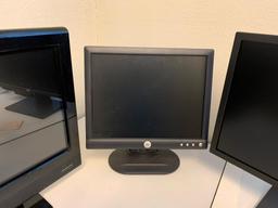 3 Monitors