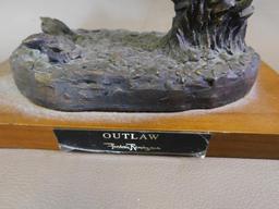 Frederick Remington "Outlaw" statue