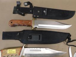 Sheath knife assortment