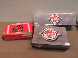 1999 Mac Tools Model Cars