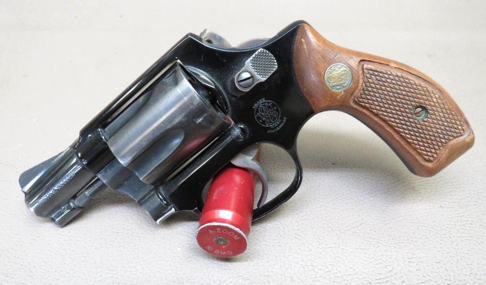 Smith & Wesson - 37 Airweight