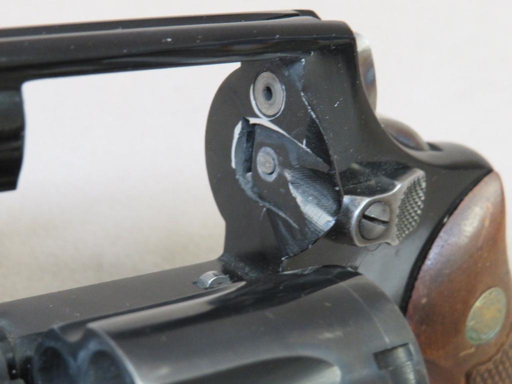 Smith & Wesson - 37 Airweight