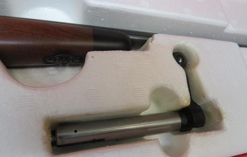 Winchester 52 B Deluxe Limited Edition Sporting Model - 22LR, Rifle, SN-BS3290