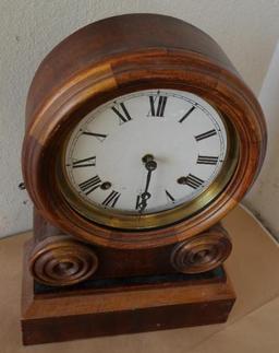 Antique Ingraham 8 Day Mantle Clock