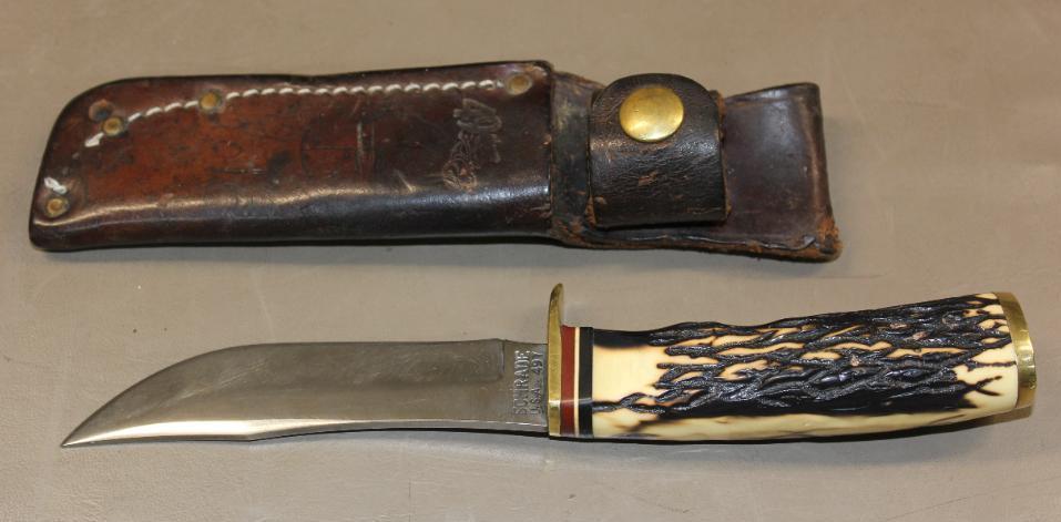 Excellent Schrade 497 Fixed Blade Hunting Knife with Sheath