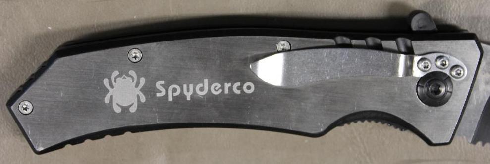 Three New Counterfeit Spyderco Steel Folding Knives