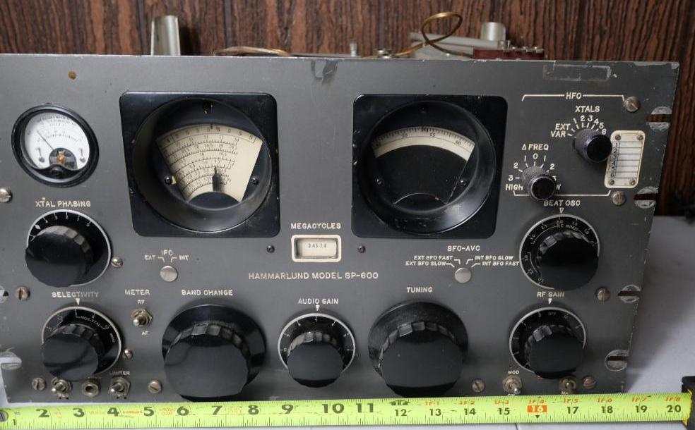 Hammarlund Model SP-600 Receiver