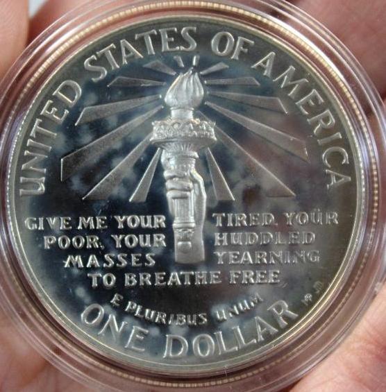 1986-S United States Liberty Coin Set in Velvet Case