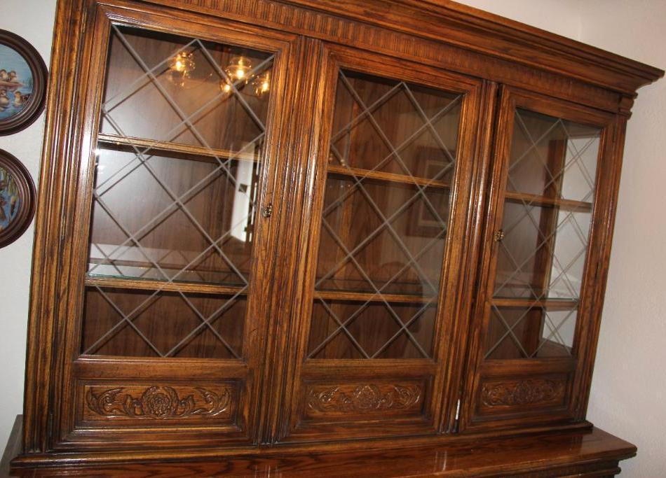 Dark Wood Hutch with Glass-Fronted Door Top Cabinet