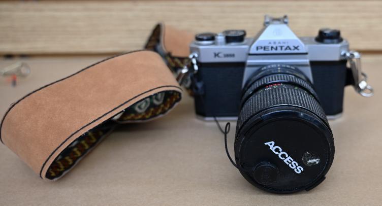 Asashi Pentax K1000 Camera with 35-700mm Access Lens