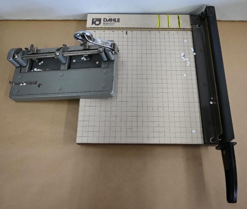 Dahle model #112 Paper Cutter