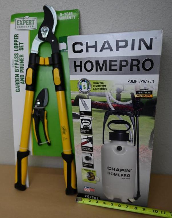 Champion Home Pro 2 Gallon Pump Sprayer