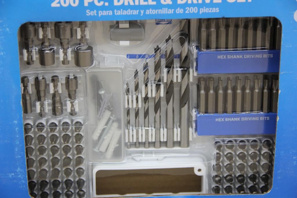 Hart 200 Piece Drill and Drive Set New in Box