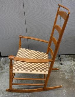 Shaker Rocker