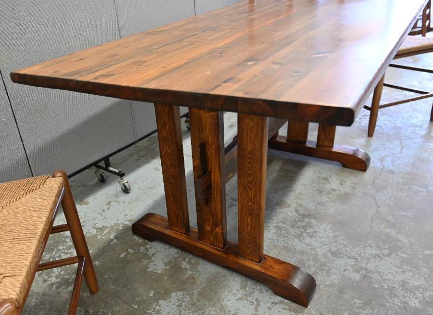 Gorgeous Table with Four Chairs