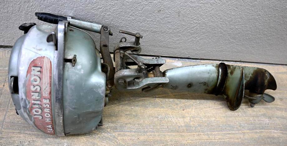 Vintage Johnson Sea Horse Outboard Boat Motor