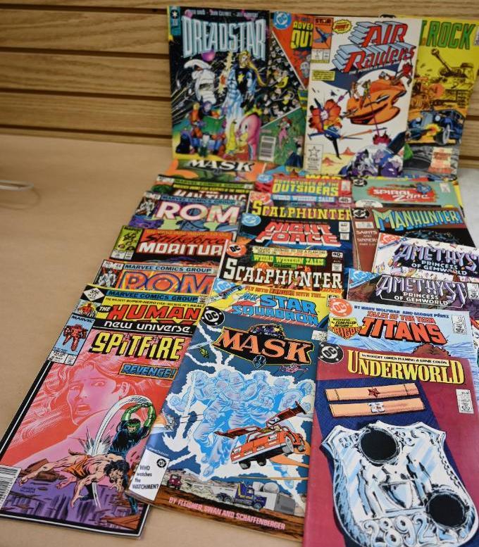 Twenty Five DC & Marvel Comics