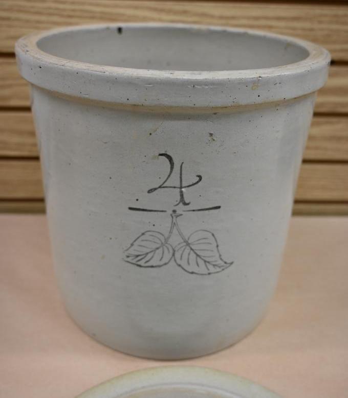 4 Gallon Antique Crock with Leaf Motif