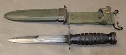 Camillus M4 WWII Bayonet in Scabbard