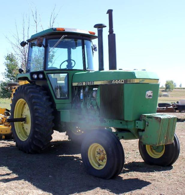 John Deere Tractor No 4440P 021170R