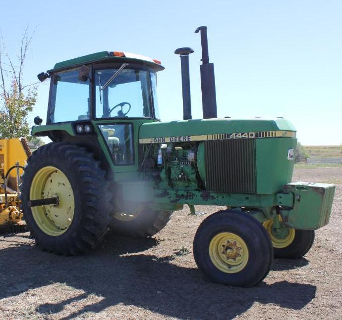 John Deere Tractor No 4440P 021170R
