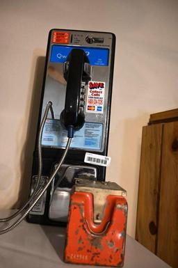 Quest Pay Phone