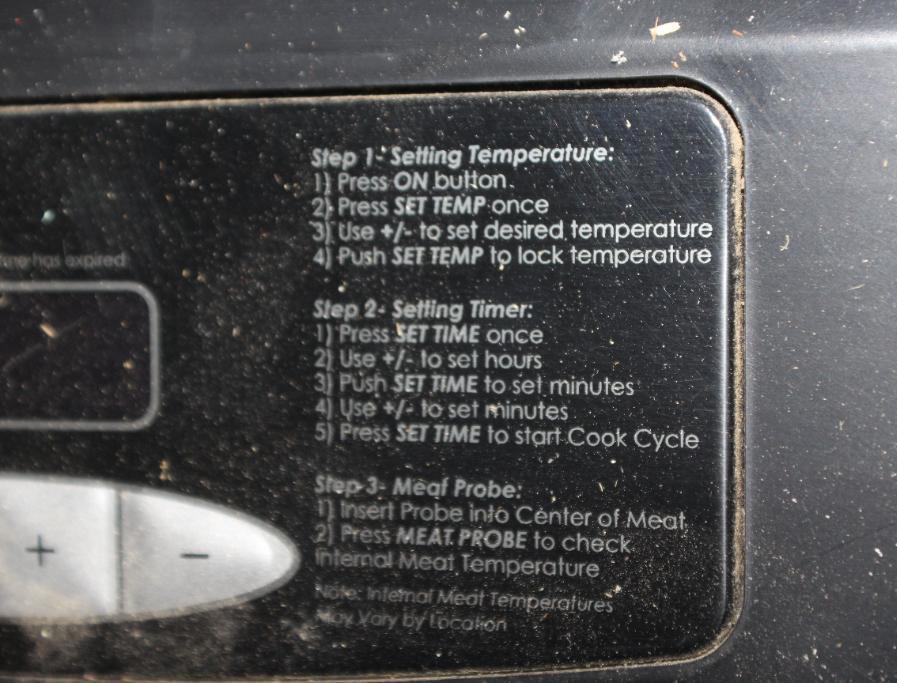 Masterbuilt Signature Series Electric Smoker