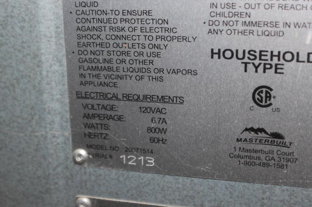 Masterbuilt Signature Series Electric Smoker