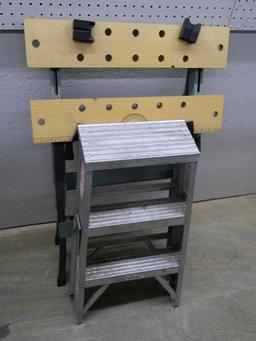 Keller 2' Aluminum Step Ladder & Work Stand