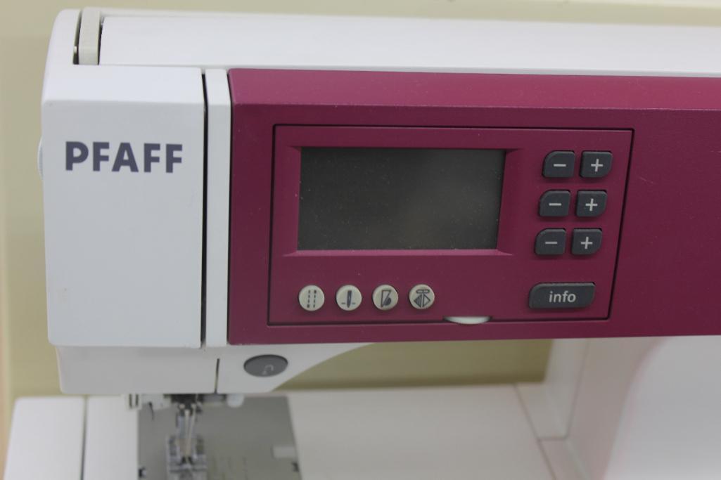 Pfaff Electronic Sewing Machine and Cutter