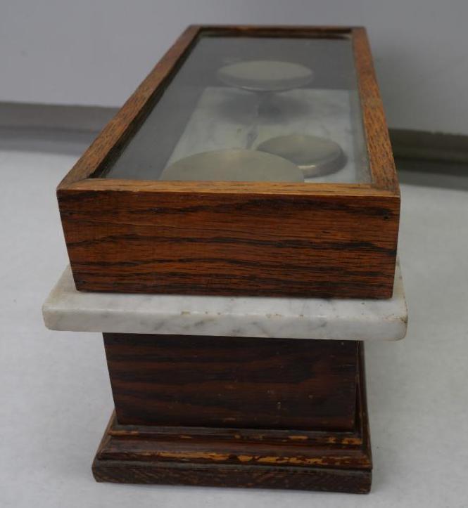 Antique Apothecary / Drug Store Scale