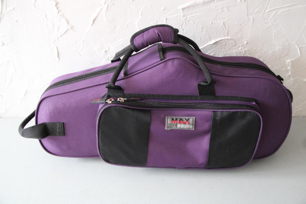 Excellent Nuova Model NAS-3 Alto Saxophone in Zip Case