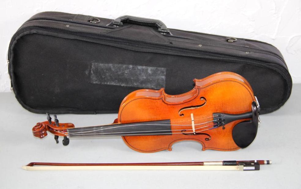Franz Hoffman Prelude 1/4 Size Violin with Bow and Case