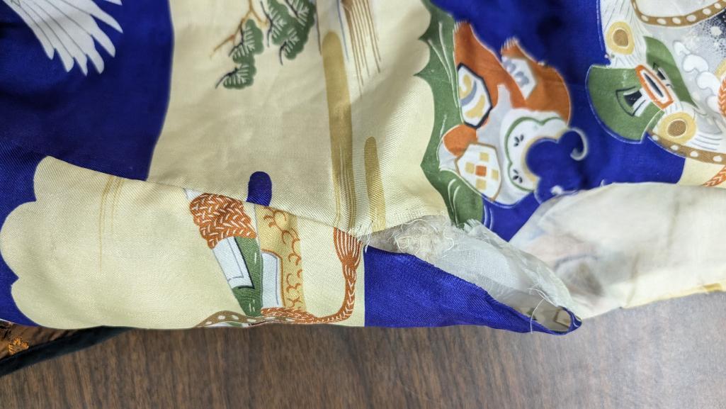 Kimonos and Silk