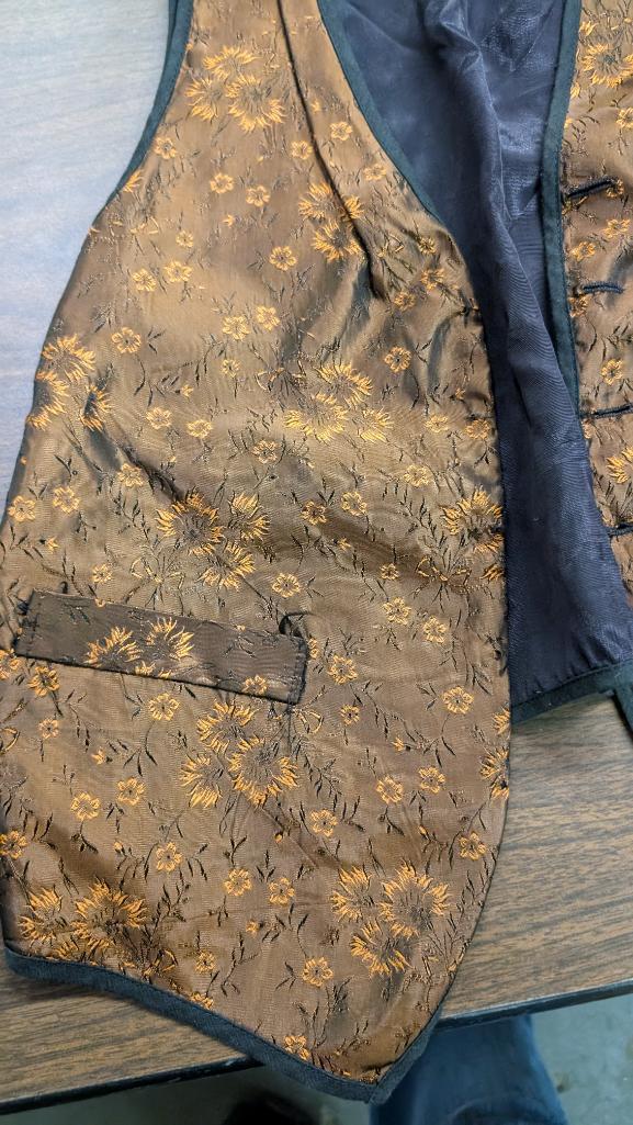 Kimonos and Silk